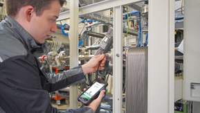 i.safe WEB Kampagnenbild Kampagnenbild IS-VS1A.1 16 9 (i.safe MOBILE)