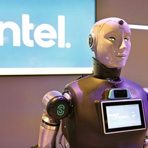 RoBee: Oversonics humanoider Assistenzroboter nutzt Intels Core-Ultra-300-SoC („Panther Lake“) für KI-Inferenz direkt im Gerät, etwa für Sprache, Wahrnehmung und einfache Entscheidungslogik.(Bild:  Intel)