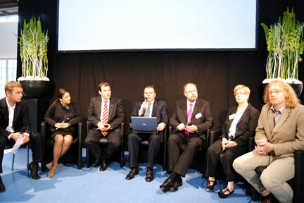 Podiumsdiskussion mit Vertretern der IT-Wirtschaft (Archiv: Vogel Business Media)