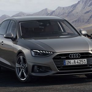 (Audi)