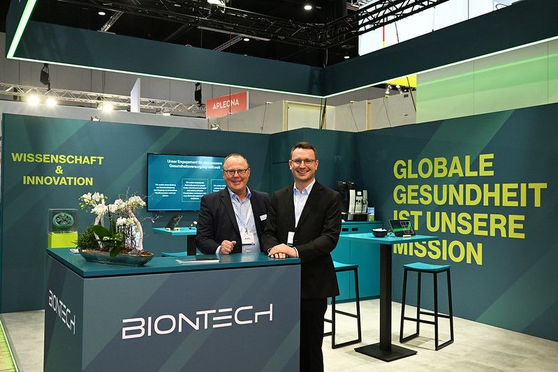 Rundgang im Ausstellungsbereich (WISO/Schmidt-Dominé)