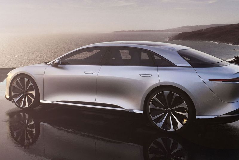 Zudem soll der Air dank einer 130-kWh-Batterie bis zu 640 Kilometer Reichweite bieten. (Lucid Motors)