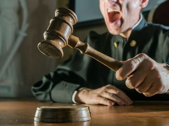 What will the verdict be? Tesla, BMW, and now also Mercedes-Benz are suing against tariffs on Chinese imports. Here, you can find out why they are taking this path...(Image: Justulus)