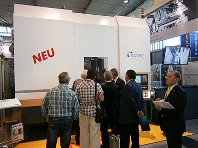 Ein Highlight auf der AMB 2012 am Stand von Körber Schleifring war die MFP 100.65.65 von Mägerle, ... (Bild: Königsreuther)