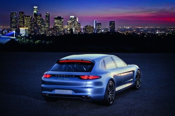 Der Panamera Sport Turismo: ein echter Porsche und doch Familientauglich (Bild: Porsche)