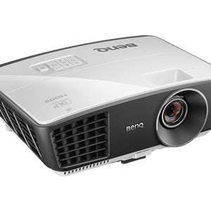 Benq hat den W750 als Heimkino-Projektor konzipiert und entsprechend mit 3D-Funktion ausgestattet.