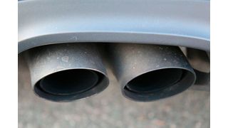 Zu scharfe Emissionsgrenzwerte, wie sie Brüssel für Neuwagen plane, seien auch von den saubersten Verbrennern nicht einzuhalten, sagt der ZDK. (Bild: gemeinfrei)