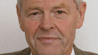 Hans Kalthoff, Gesellschafter Walther-Werke: „Die ausgereifteste Lösung im internationalen Bereich ist eindeutig der Typ 2 Stecker, da er in Zusammenarbeit der Steckerindustrie, den Fahrzeugherstellern und den Elektroversorgungsunternehmen entstanden ist. (Archiv: Vogel Business Media)