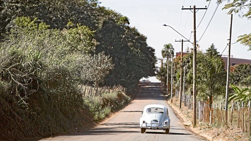 Alter VW-Käfer auf der Strasse in Campina, Brasilien.(Bild:  picture alliance / photothek)