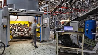 Blick ins Opel-Werk in Kaiserslautern. (Opel)