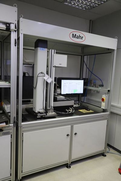 Ebenfalls für das Messen und Prüfen von Bauteilen ist diese Messstation von Mahr ausgelegt – eine ST 750. (Bild: Surplex)