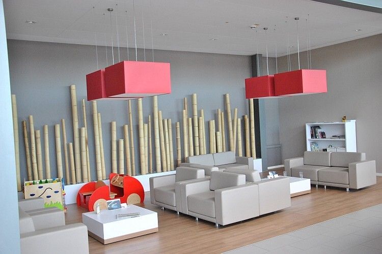 Verschnaufpause gefällig? Der Wartebereich im Autohaus Köhler lädt zum Entspannen ein. (Foto: Kampfmann)