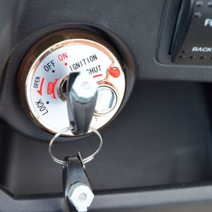 Das Ari 345 Retro wird von einem drei kW (4,1 PS) starken Elektromotor angetrieben.(Bild:  Autoren-Union Mobilität/Ari Motors)