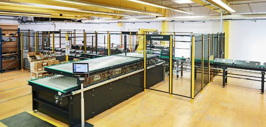 Die erste Anlage für eine „Losgröße 1“-Fertigung in der Möbelbranche: Planung, Umsetzung und Bau der Anlage dauerten etwa 1 1/4 Jahre.(Quelle:  Daniel Distler/MBFZ toolcraft GmbH)