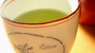 Grüner Tee verbessert das Arbeitsgedächtnis (Bild: By Kanko from Nagasaki, Japan)