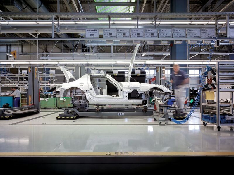 Die Endmontage des Premium-Sportwagens erfolgt im Werk Sindelfingen.  (Bild: Daimler AG)