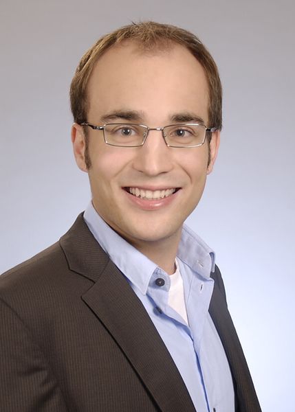 Stephan Gemke, Mitinitiator von  Industrialboard.com arbeitete zuvor bei anderen Online-Marktplätzen und promoviert an der Universität St. Gallen. (Bild: Industrialboard)