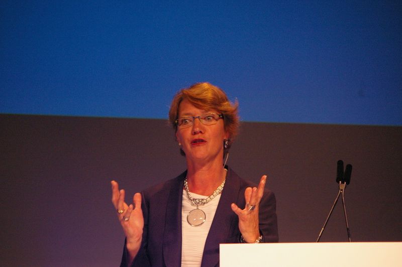 Nicola Thibaudeau, CEO de MPS Micro Precision Systems AG à Bienne. Ingénieure diplômée en génie mécanique à l’ecole Polytechnique de Montréal. Elle est directrice et déléguée du conseil d’administration de MPS Micro Precision Systems AG. auparavant conseillère d’entreprise indépendante et directrice de Cicorel SA ainsi que propriétaire et directrice de l’entreprise Mecanex SA. Ele est également membre des conseils d’administration de l’assurance CSS, de La Poste et du SLS-TT de l’institut Paul Scherrer ainsi que des conseils d’administration de MPS Micro Precision Systems AG, MPS Décolletage SA et MPS Precimed SA. (Image: MSM / JR Gonthier)