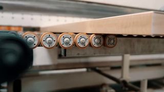 Torwegge präsentiert auf der LogiMAT auch ihre bewährten FlexO-Röllchen, die individuell konfigurierbar sind und sich in nahezu jedem Bereich einsetzen lassen.  (Bild: Torwegge)