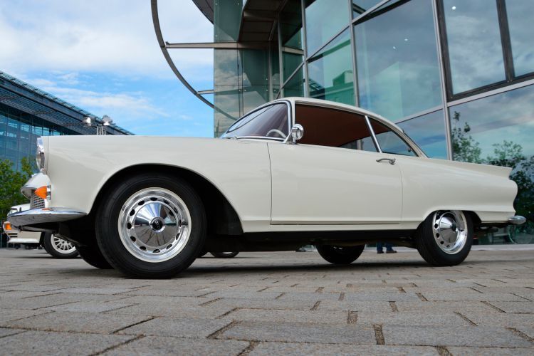 Nachfolger des DKW 3=6 ist das Auto Union 1000 SP Coupé. (Achter / »kfz-betrieb«)