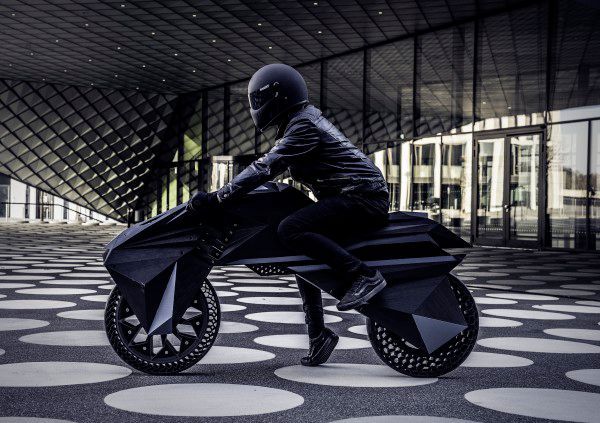 NERA E-Motorcycle // Dass vollständig 3D-geruckte Motorrad wurde innerhalb von 12 Wochen komplett digital produziert. // Eingereicht von: BigRep, Daniel Büning (Co-Founder & Director NOWLAB), Marco Mattia Cristofori (Lead Designer), Maximillian Sedlak, Tobias Storz, Mirek Classen, Lindsay Lawson, Marco Backenhaus, DEU  (Bild: 3dpc)
