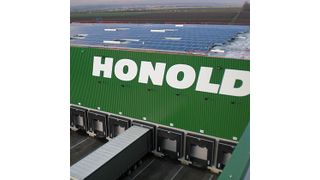 Der Logistikdienstleister Honold Logistik Gruppe hat die Photovoltaik-Industrie als Kunden entdeckt und gewinnt neue Kunden. Bild: Honold (Archiv: Vogel Business Media)