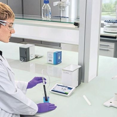 Fig.1: Achieve dependable dissolved oxygen monitoring in your laboratory with the advanced NineFocus meter and InLab OptiOx Pro-DES sensor.  (Source: Mettler-Toledo Technologies)