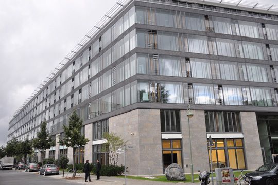 Die neue Infiniti-Botschaft steht am Salzufer – einen Steinwurf entfernt von der pompösen Mercedes-Niederlassung. (Archiv: Vogel Business Media)
