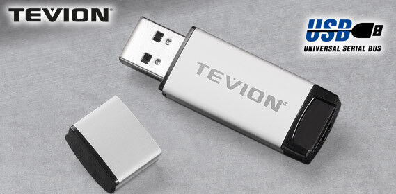 Der Tevion USB-Stick hat auch einen MicroSD-Kartenleser an Bord. (Archiv: Vogel Business Media)