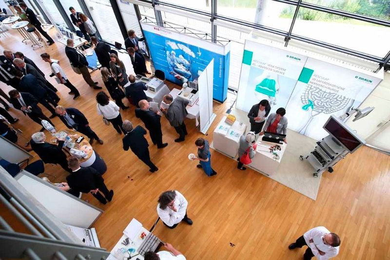 In der begleitenden Ausstellung konnten sich Journalisten ... (Medical Mountains)