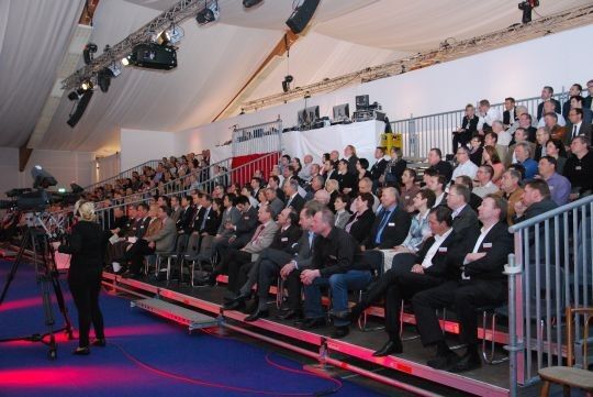 In drei Veranstaltungen informierte Mitsubishi seine Händler über die Pläne für 2012.  (Foto: Wenz)