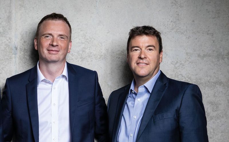 Geschäftsführung erweitert: Cadfem Germany hat seine Geschäftsführung erweitert: Mit Josef A. Overberg (links) und Dr.-Ing. Matthias Hörmann (rechts) wächst die Führungsspitze um zwei Kollegen. Overberg übernimmt das Geschäftsfeld Software Solutions sowie die Entwicklung neuer Technologien, während Hörmann Digital Engineering Solutions betreut. (Bild: Cadfem)