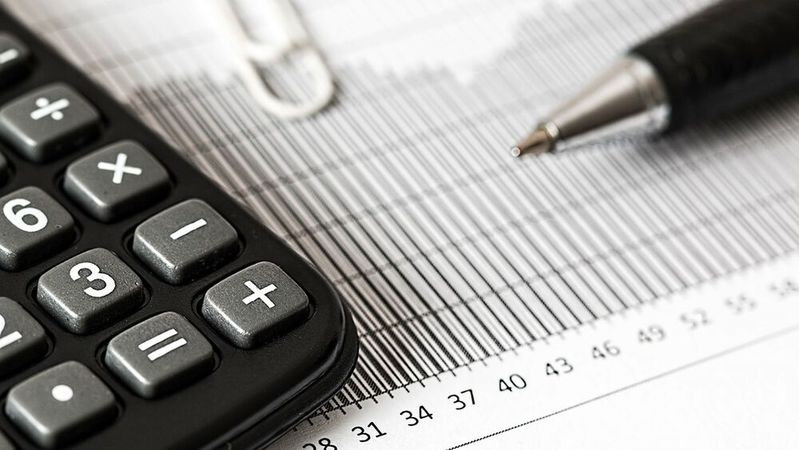 Wer mit Tabellenkalkulationsprogrammen im Controlling hantiert, muss Fehler einkalkulieren. (Bild:  frei lizenziert: Steve Buissinne /  Pixabay)