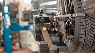 Die wirtschaftlichen Einbußen sind nur ein Teil des Problems beim Handel mit gefälschten Teilen. (Bild: gemeinfrei)