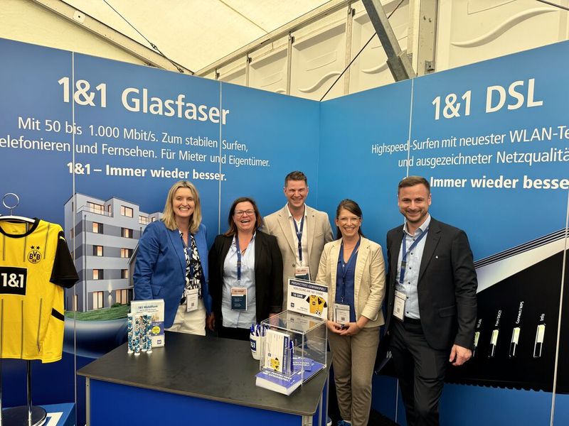 Das Team 1&1: (v.l.) Anke Jochem, Doreen Trautes, Daniel Liemann, Nadine Kairies und Christian Zielke von Herweck. (Bild: Vogel IT-Medien)