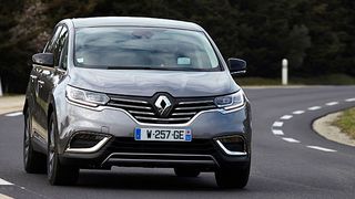 Die fünfte Generation des Espace unterscheidet sich grundlegend von ihren Vorgängern. Wir testeten den Turbobenziner TCe 200 EDC mit 147 kW/200 PS in der Topausstattung Initiale Paris. (Foto: Renault)