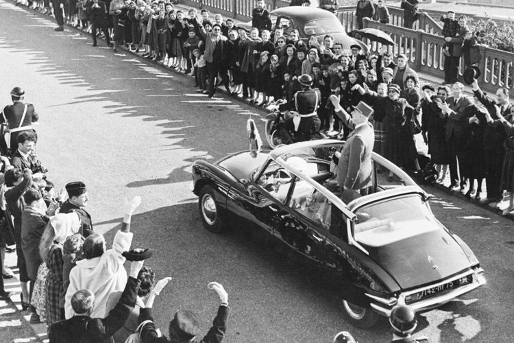 Die Citroën DS 19 war eine der Repräsentationslimousinen des französischen Staatspräsidenten Charles De Gaulle. (Foto: Citroën )