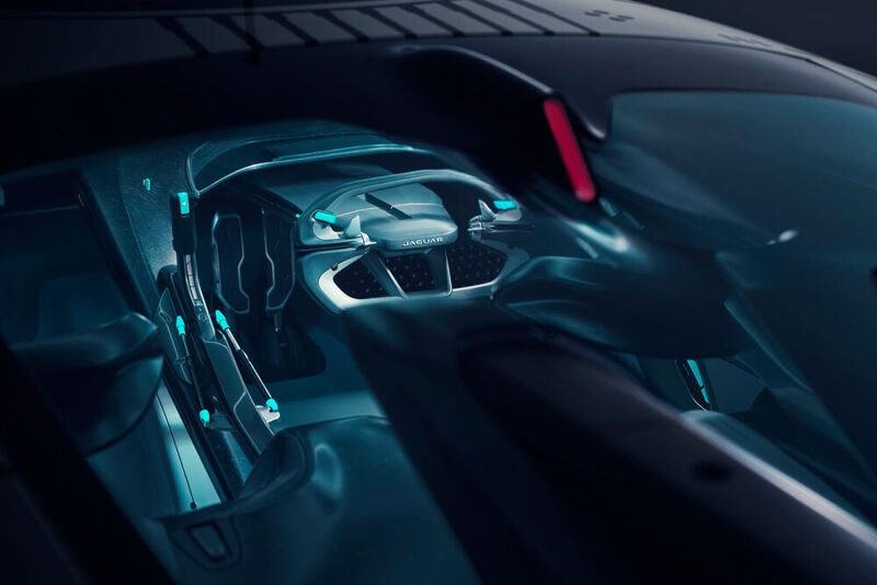 Das futuristische Cockpit ist für Spieler des Playstations-Spiels Gran Turismo. (Bild: Jaguar)