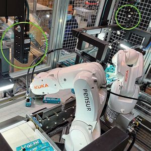 Das System verwendet zwei Lucid-­TRI050-Farbkameras zur Produktlokalisierung 
und -identifizierung
