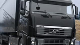 Zieht der FH16 mit seinen 700 PS Volvo Trucks erfolgreich durch das Jahr 2009? (Archiv: Vogel Business Media)