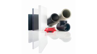 Als Systemanbieter von Rohren und Formteilen aus PE 100, Simona PP-H Alpha Plus, PVDF und ECTFE finden Produkte von Simona in verschiedenen Bereichen der Wasseraufbereitung Anwendung – insbesondere in Meerwasserentsalzungsanlagen.  (SIMONA AG)