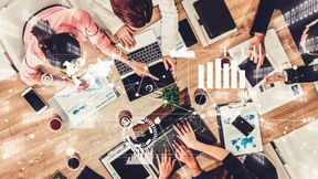 Welche Technologie passt auch in drei oder mehr Jahren noch zur eigenen Strategie? Der Weg zu einer zukunftssicheren IT-Infrastruktur führt über strategische Planung, realistische Kostenkalkulation und frühzeitige Compliance-Prüfung. (Bild: © Blue Planet Studio - stock.adobe.com)