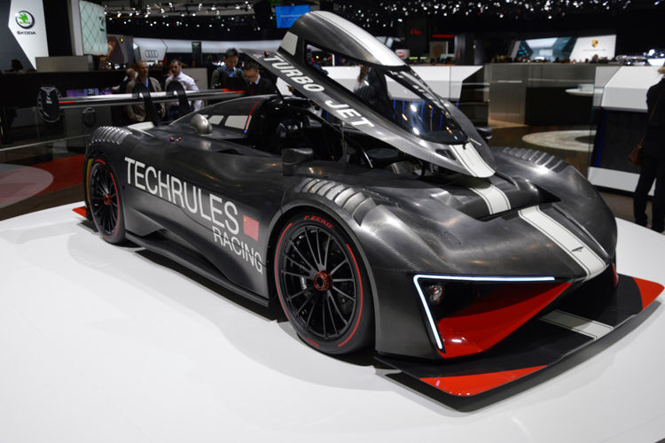 Die Chinesen von Techrules bringen den „Ren RS“ mit nach Genf. Der Sportwagen mit Elektroantrieb und Turbinen-Range-Extender bringt es auf 1.305 PS ... (Schreiner/»kfz-betrieb«)
