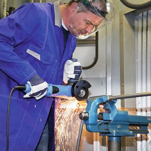 Bild 1: Zwei Kilometer Edelstahl konnten mit einer Trennschleifscheibe von Pferd in vier Tagen bearbeitet werden.