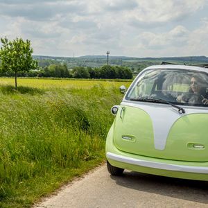 Ein dem Microlino sehr ähnliches Auto plant Electric Brands mit dem Evetta.(Bild:  Theodor Barth)