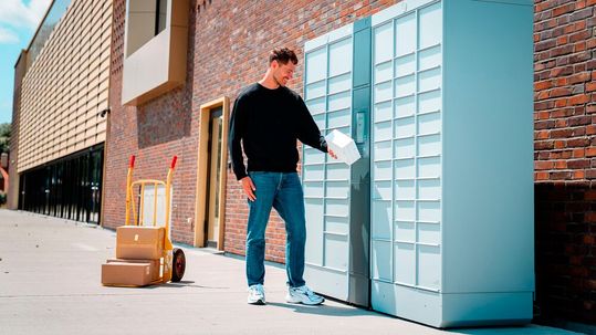 Swipbox offers a locker platform that adapts flexibly to networks, customers and growth.(Image: Swipbox)