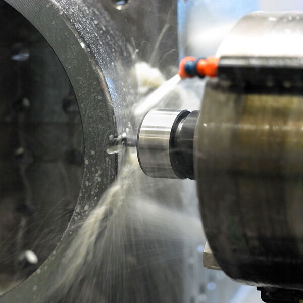 Die neuen Hochgenauigkeits-Zylinderrollenlagern für Werkzeugmaschinen erlauben laut Hersteller höhere Drehzahlen bei geringerer Reibung. (SKF)