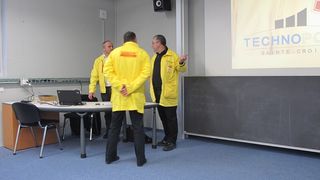 C'est dans cette salle de théorie que le séminaire a débuté. (Image:MSM)