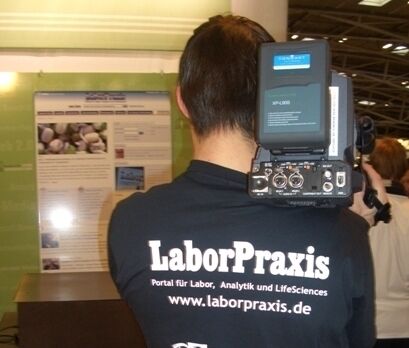 Vor Ort ist auch LaborPraxis Web-TV mit einem Kamerateam.  (Bild: LaborPraxis)