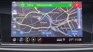 Das neue Navigationssystem „Multimedia Navi Pro“ wird zuerst bei den Opel-Modellen des Insignia eingeführt. (Opel Automobile)
